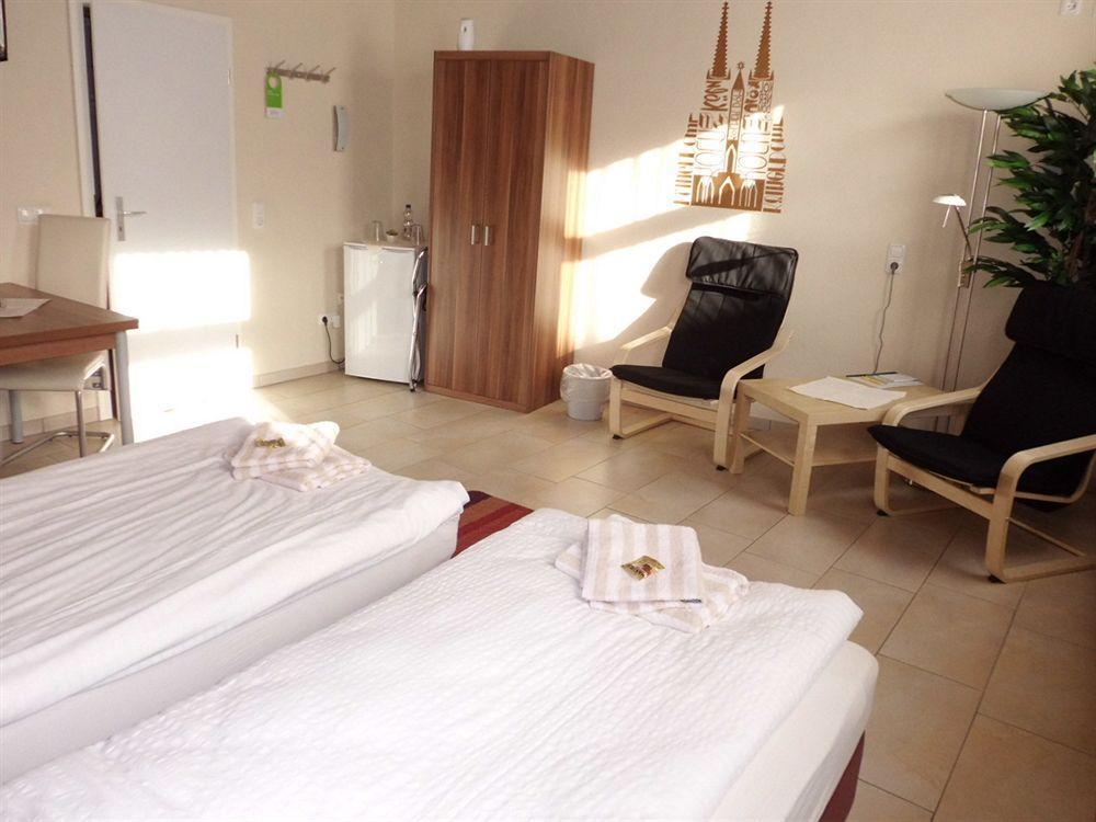 Hotel Schuetze Superior Hürth 외부 사진